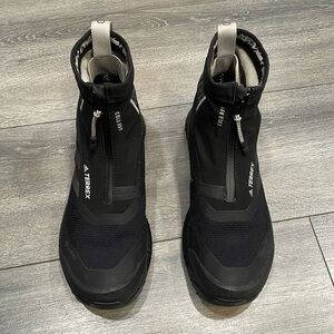 ADIDAS TERREX FREE HIKER COLD.RDY HIKING BOOTS